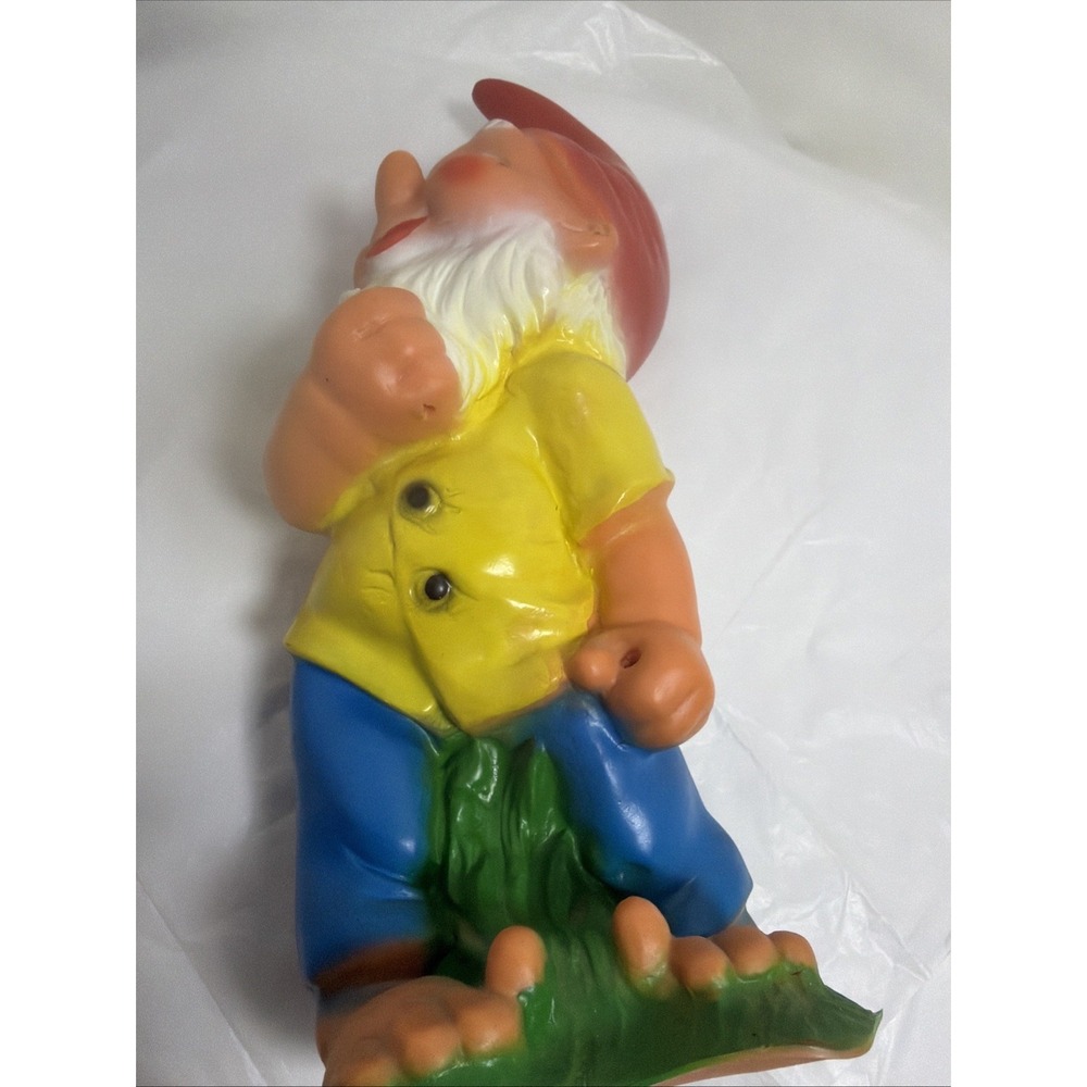 Garden Gnome in Yellow shirt Germany Tagged Vintage Fun 14" - Picture 5 of 6